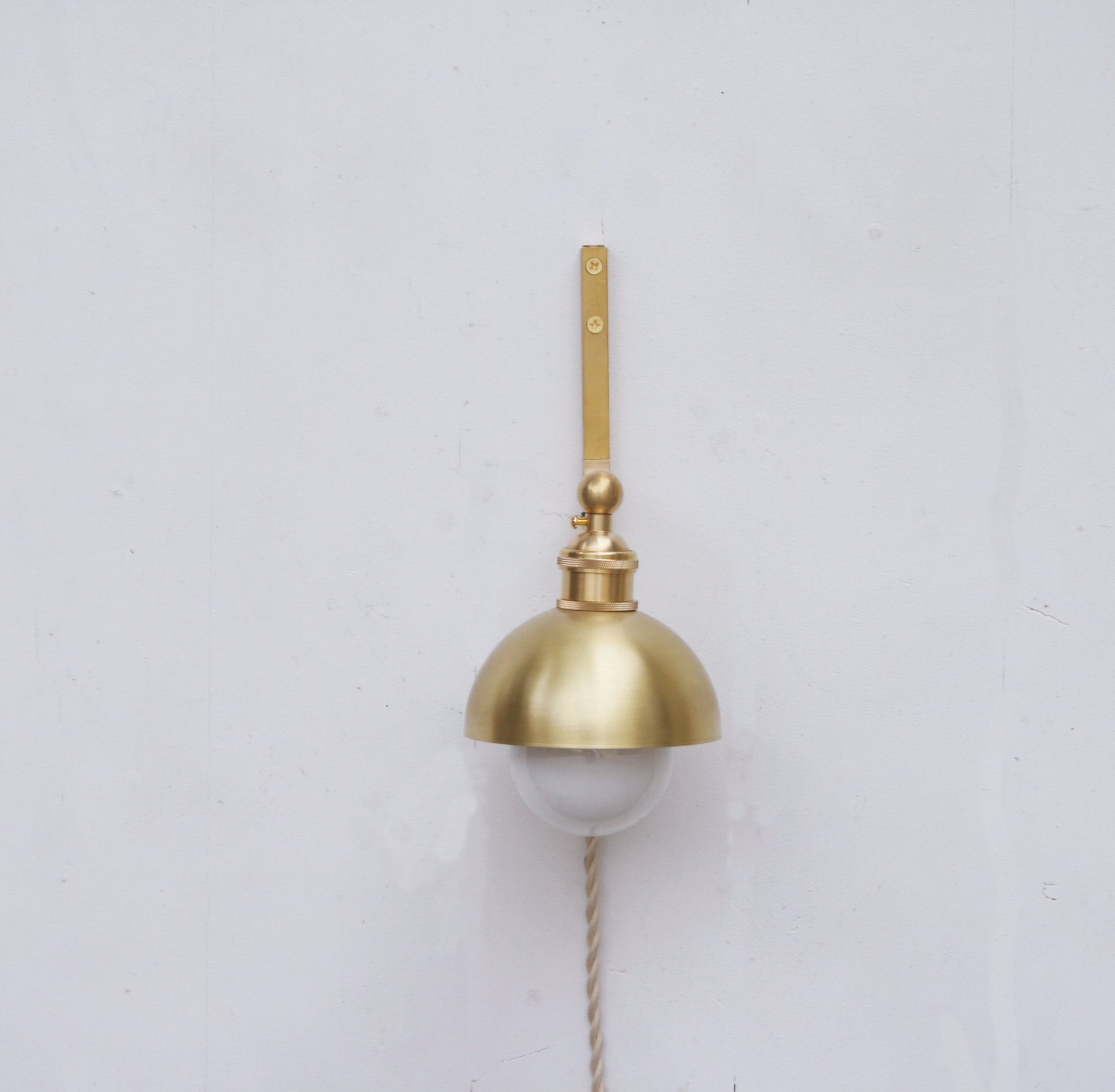 Plug-in  wall sconce Light, Minimalist Wall Sconce Light