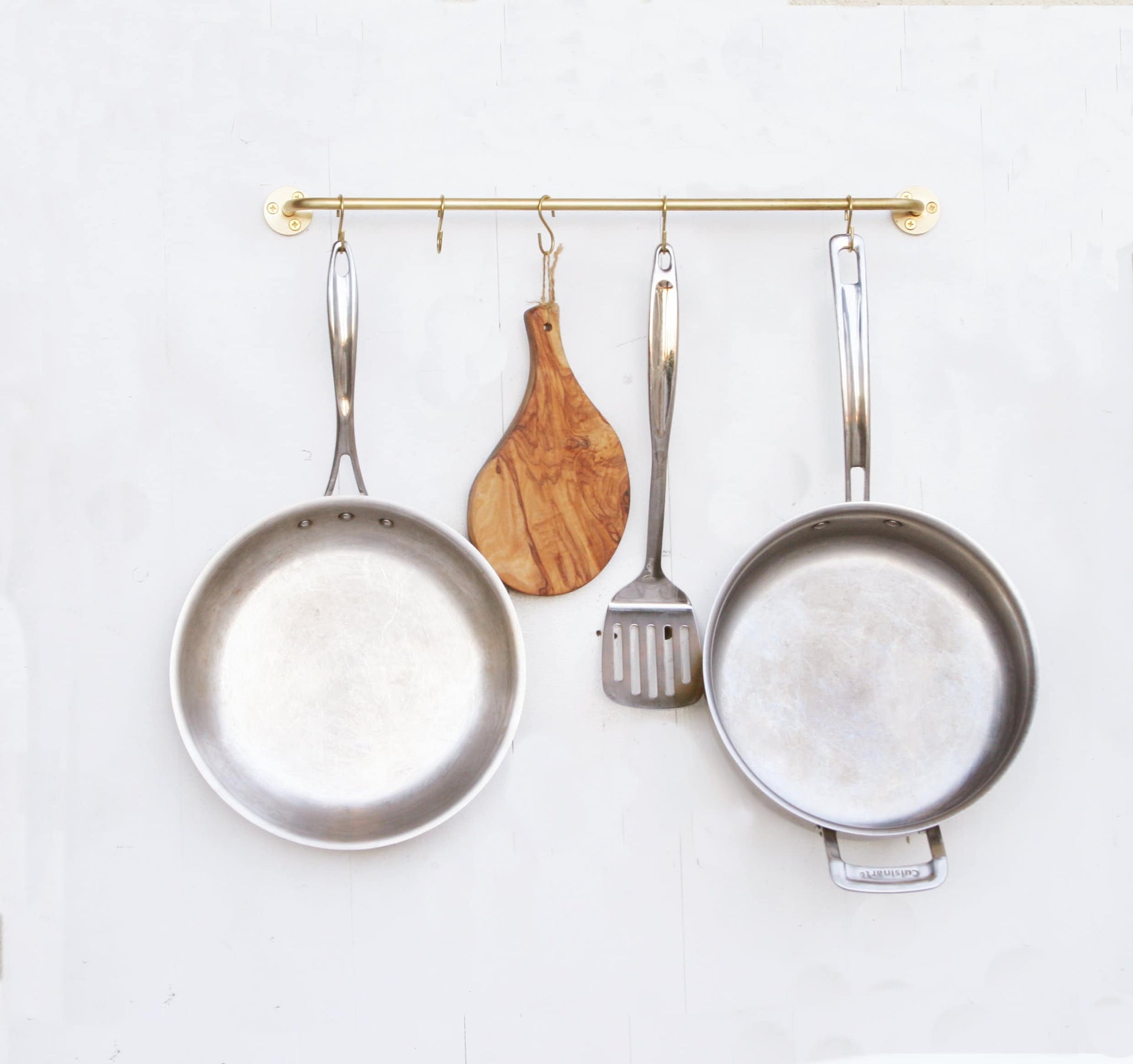Pot Rack, Wall mount Pot Rack, Brass Pot. No.1523