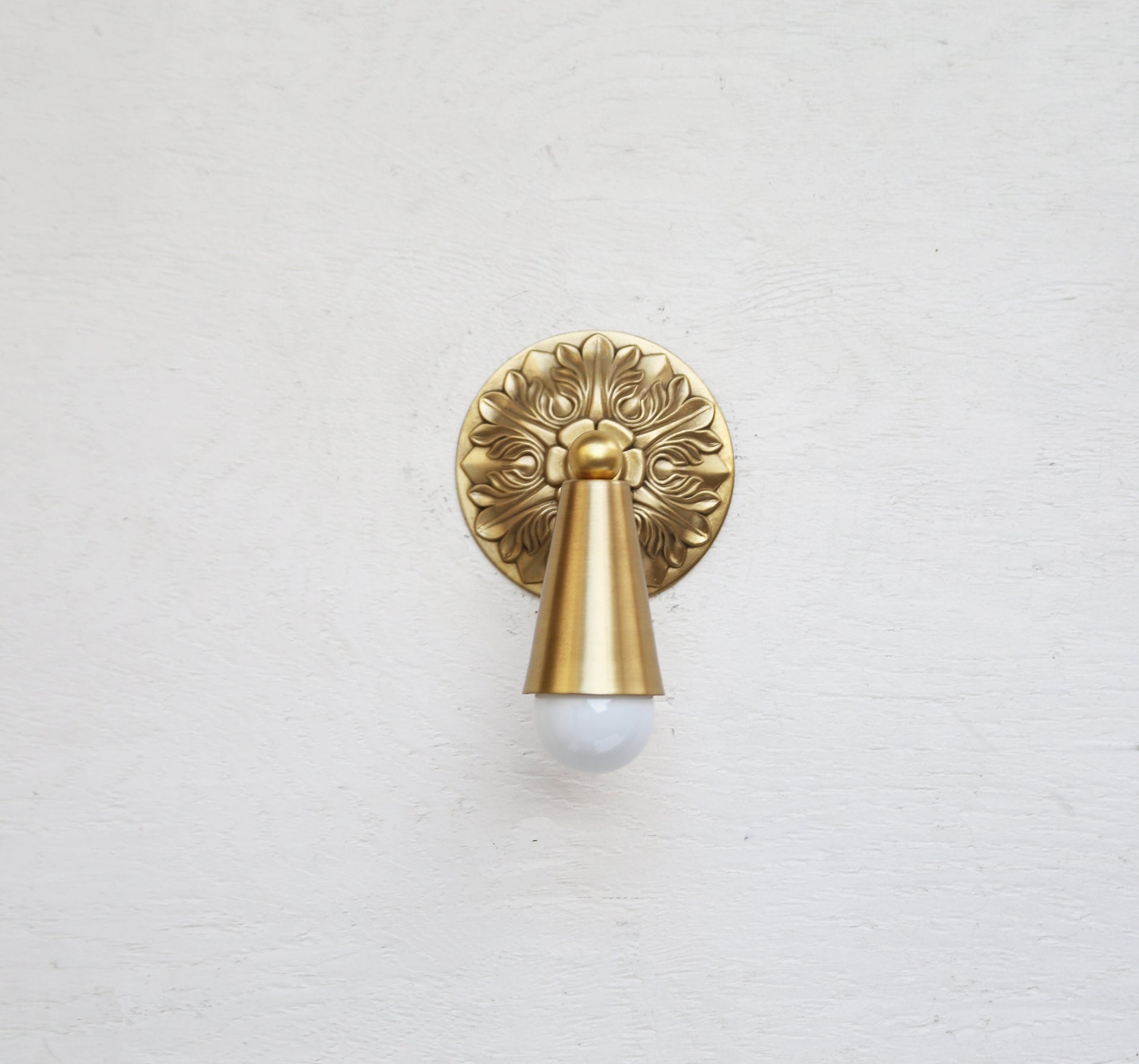 Polished and buffed Solid casting Brass Wall Sconce light, Ceiling Flush Mount light, UL Listed No.0483