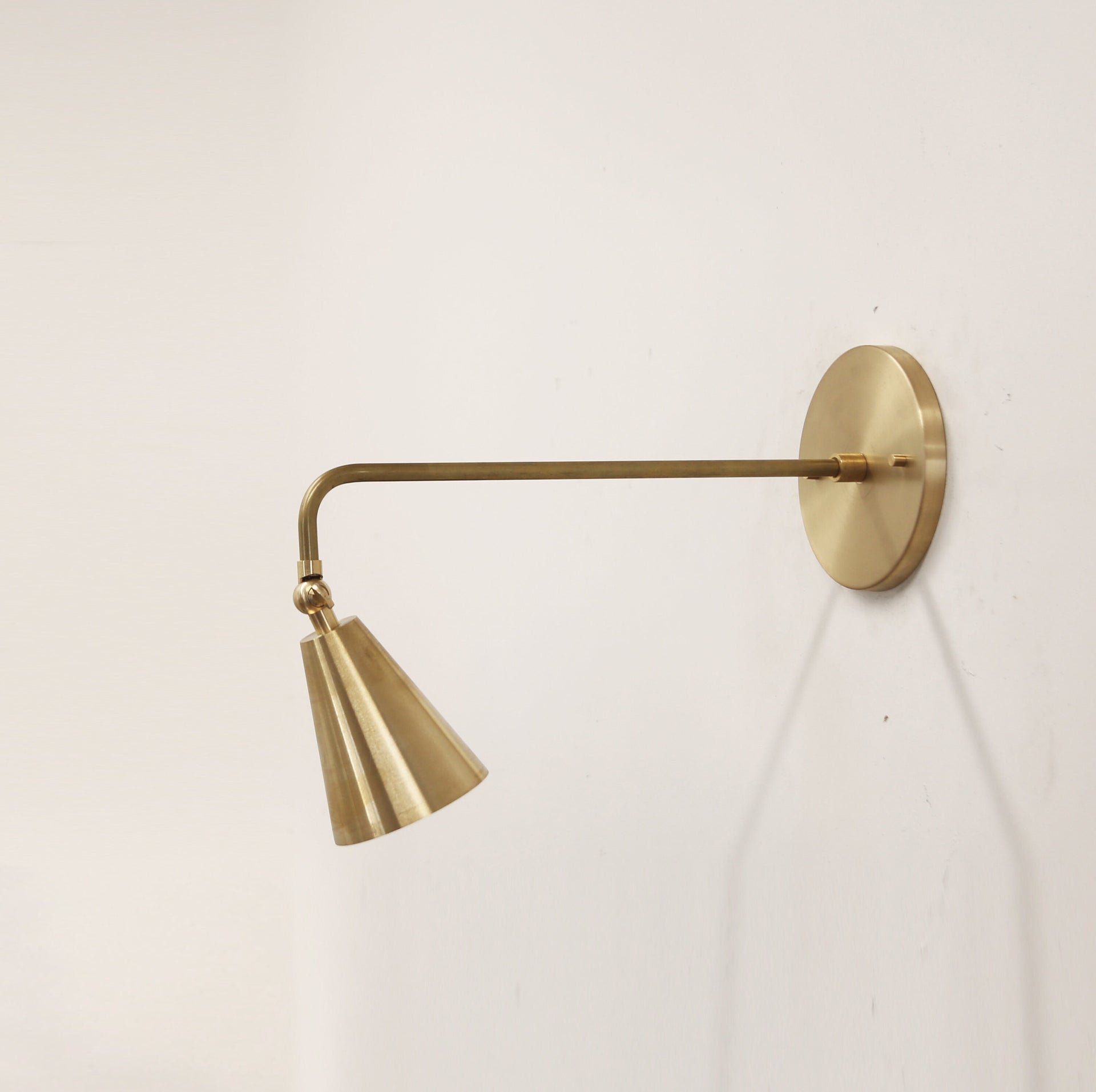 Brass Wall Sconce light, Modern brass light, Mid Century brass wall sconce light, Minimal Sconce Light, UL Listed No.0279
