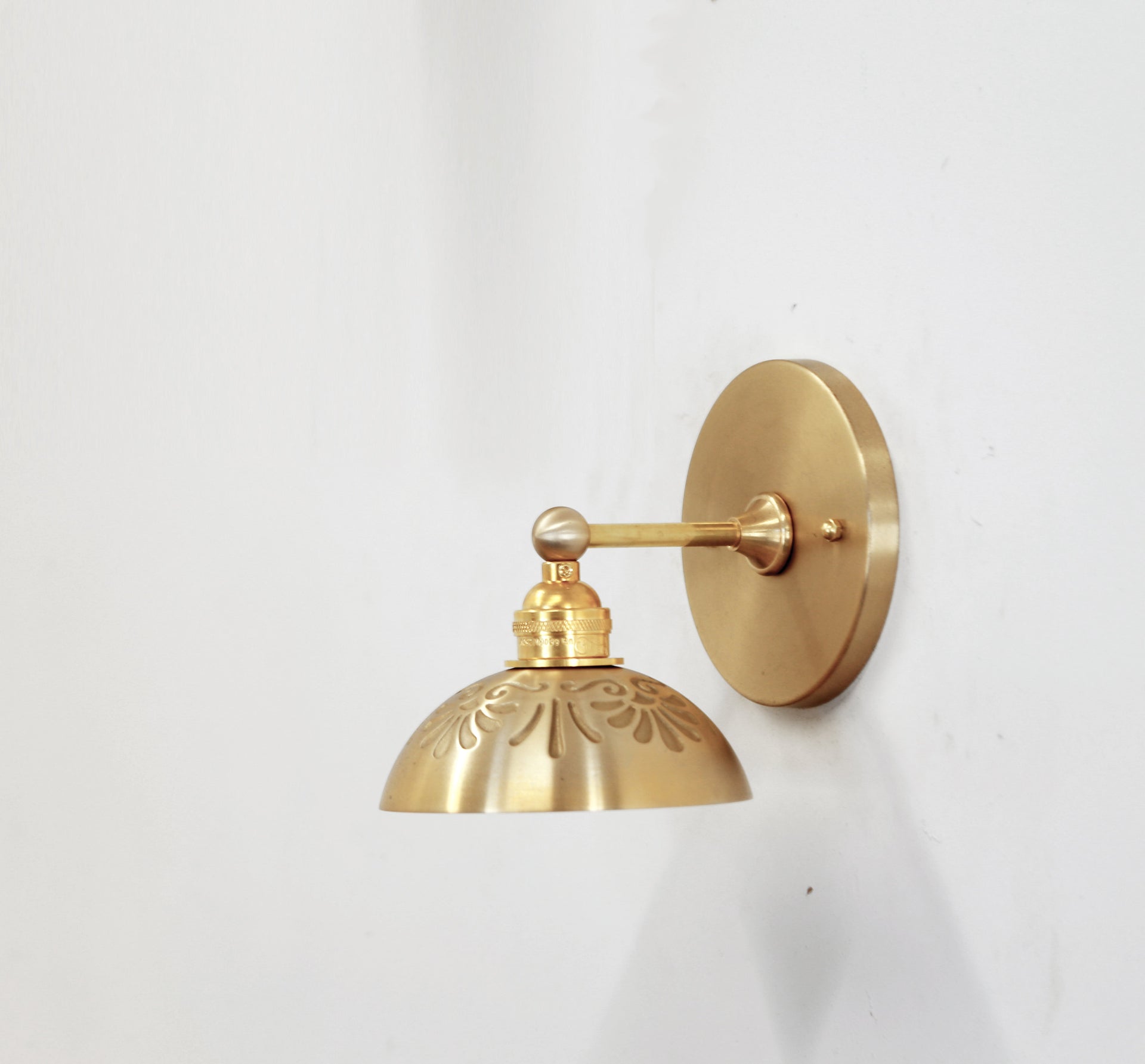 Solid Brass  Wall Sconce  light with casting  brass shade, Solid Brass Wall Sconce  light,Mid Century Sconce