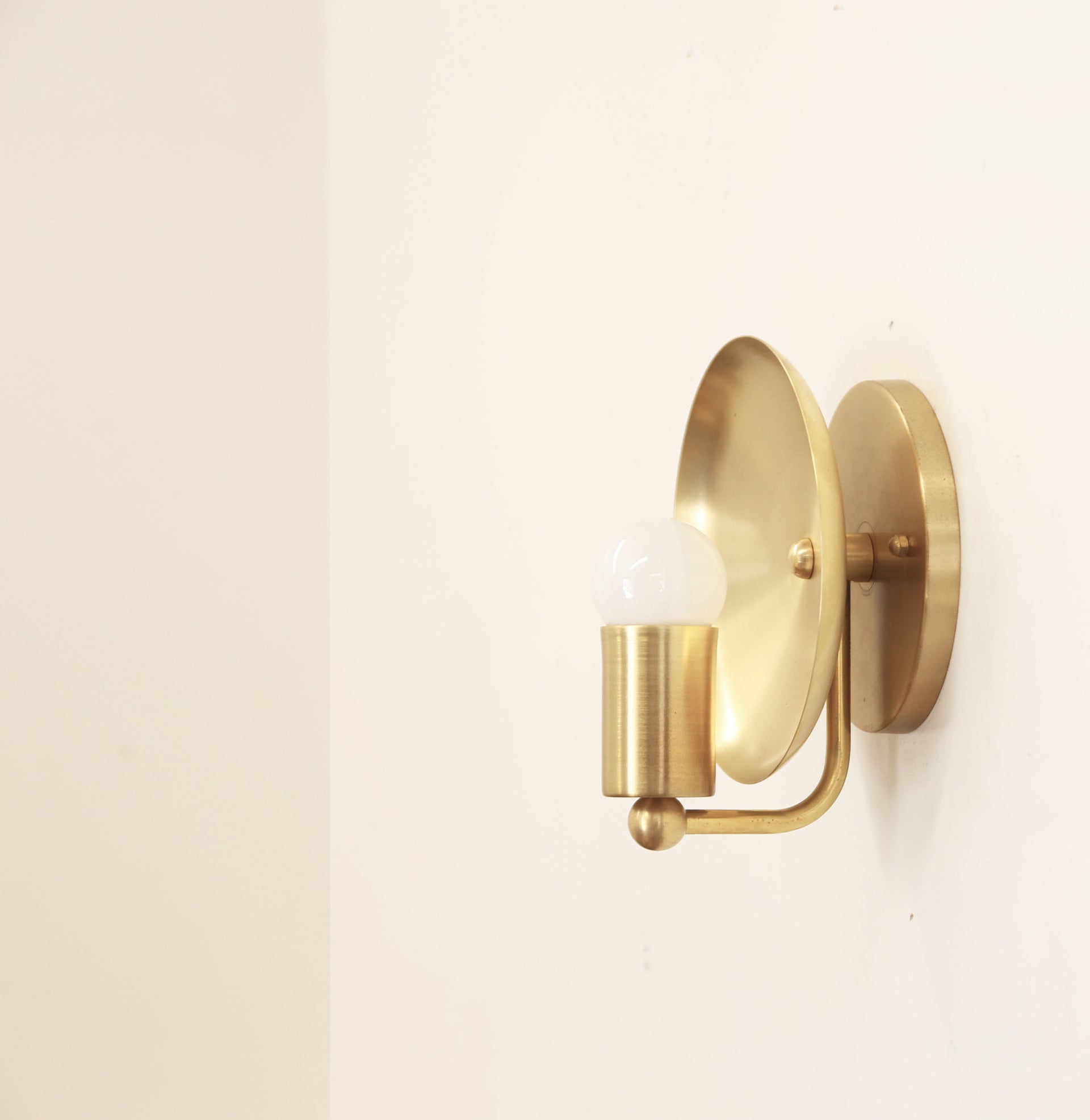 Brass Wall Sconce light, Solid Brass Wall Sconce light, Wall Sconce Light, UL Listed No.0044