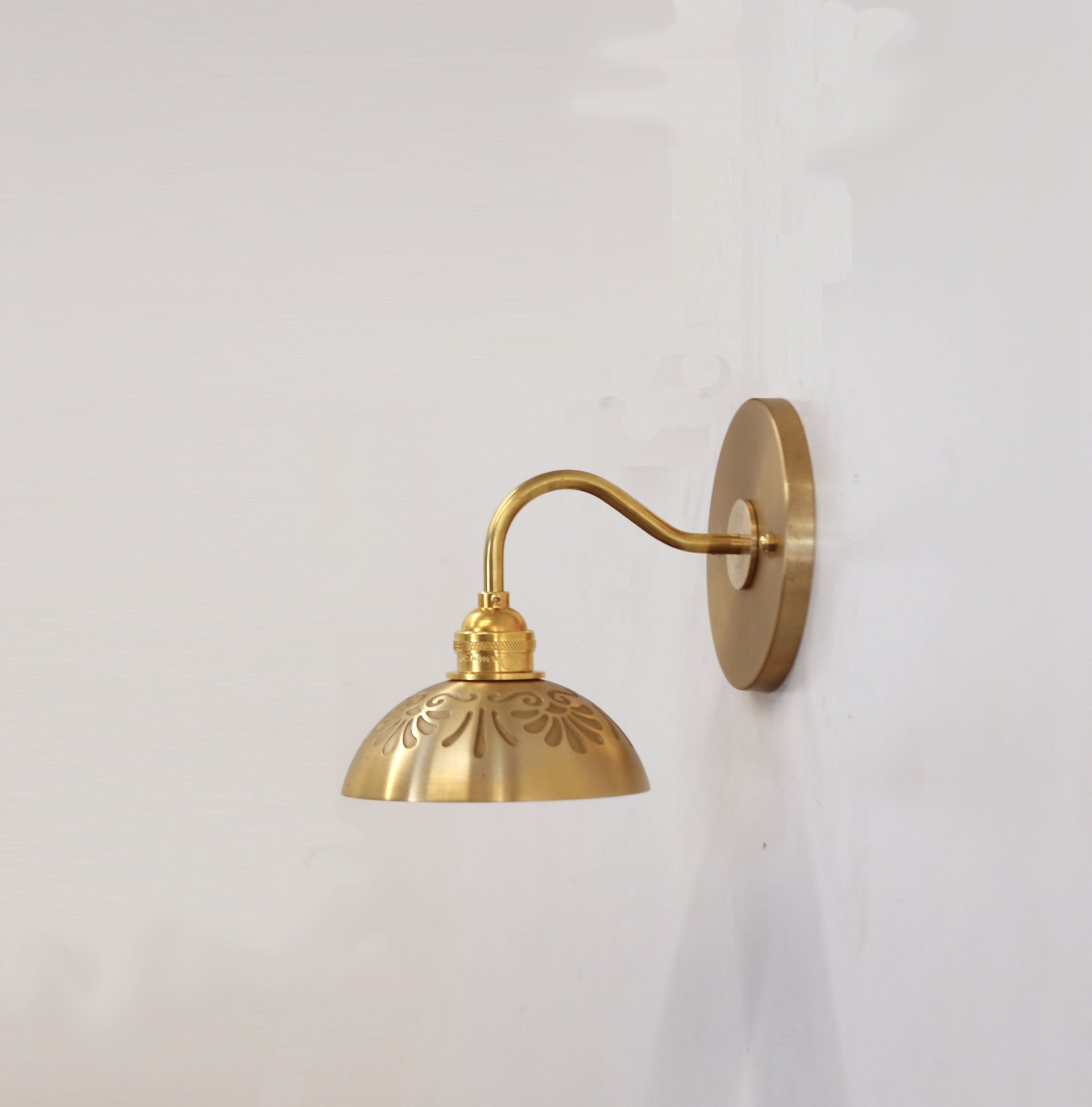 Solid Brass  Wall Sconce  light with casting  brass shade, Solid Brass Wall Sconce  light,Mid Century Sconce