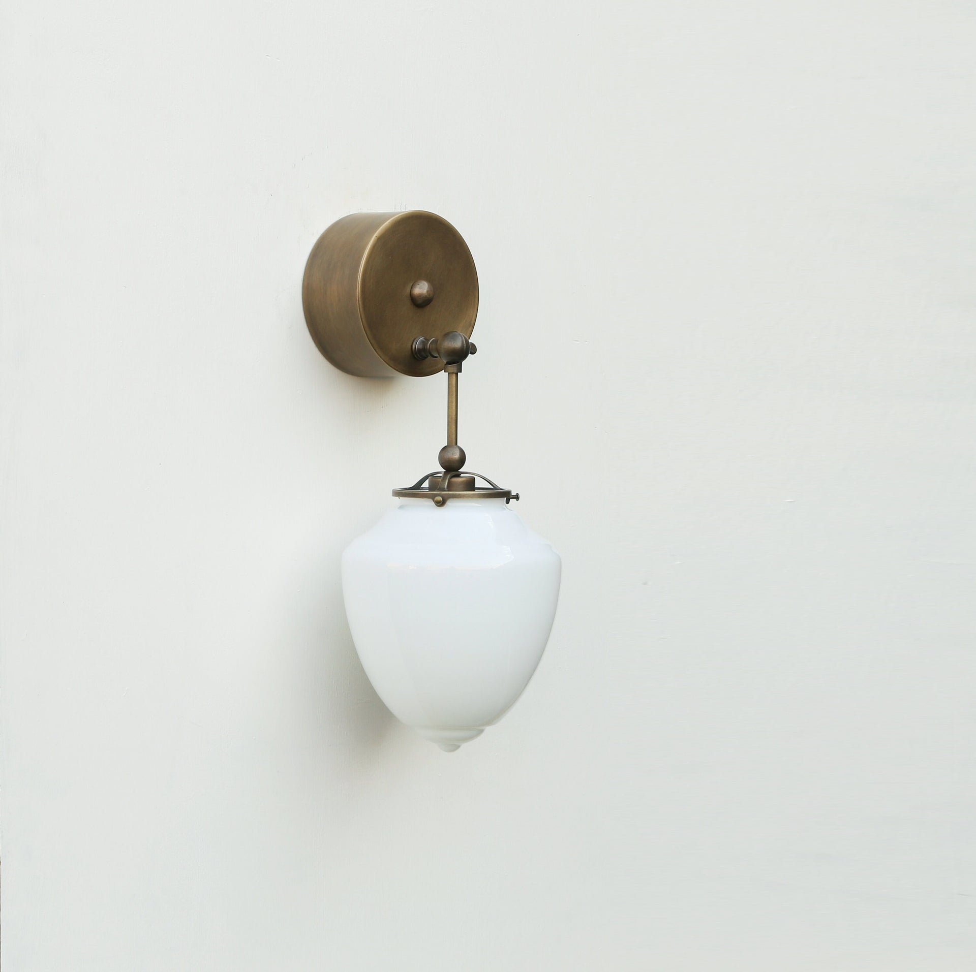 Wall Sconce Light, Brass Wall Sconce Light, Aged Brass Finish Wall Sconce Light