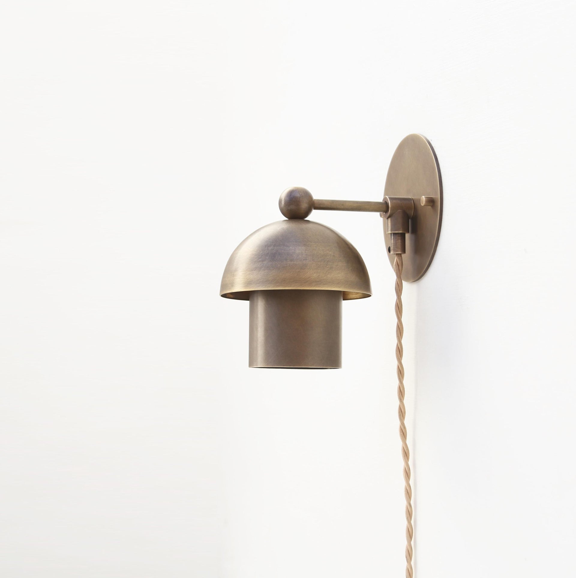 Plug-in Brass Wall Sconce  light, Modern brass light, Industrial  Style Wall Sconce Light, Plug-in Wall Sconce Light, No.0357