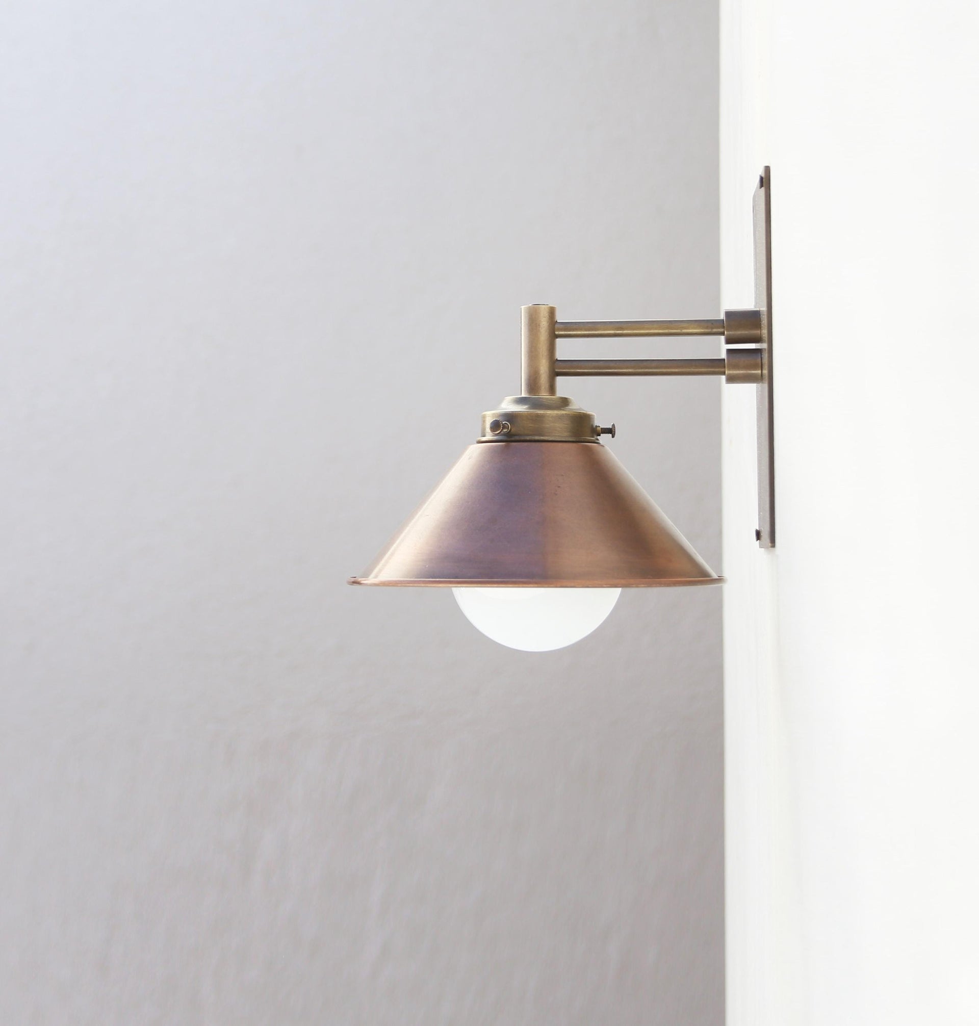 Brass Wall Sconce light, Modern brass light, Industrial style brass wall sconce light, UL Listed, LM2 No.0448