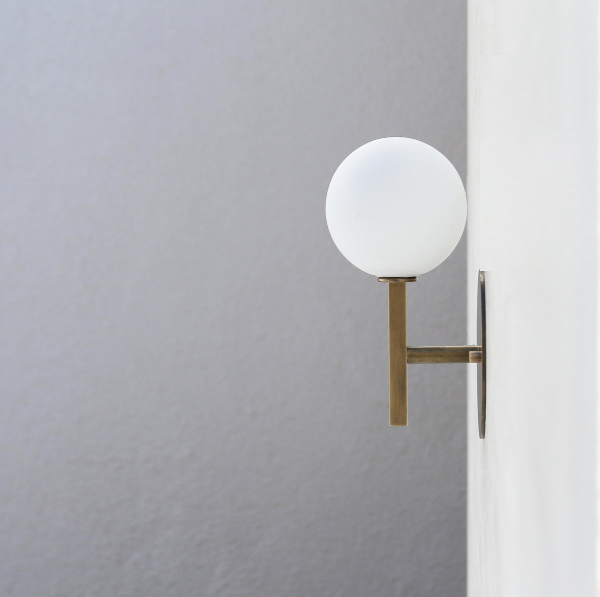 Wall flush mount   light, Modern light, Flush Mount Ceiling Light, Bathroom Vanity Light PPQ4,  UL Listed.  No.0561