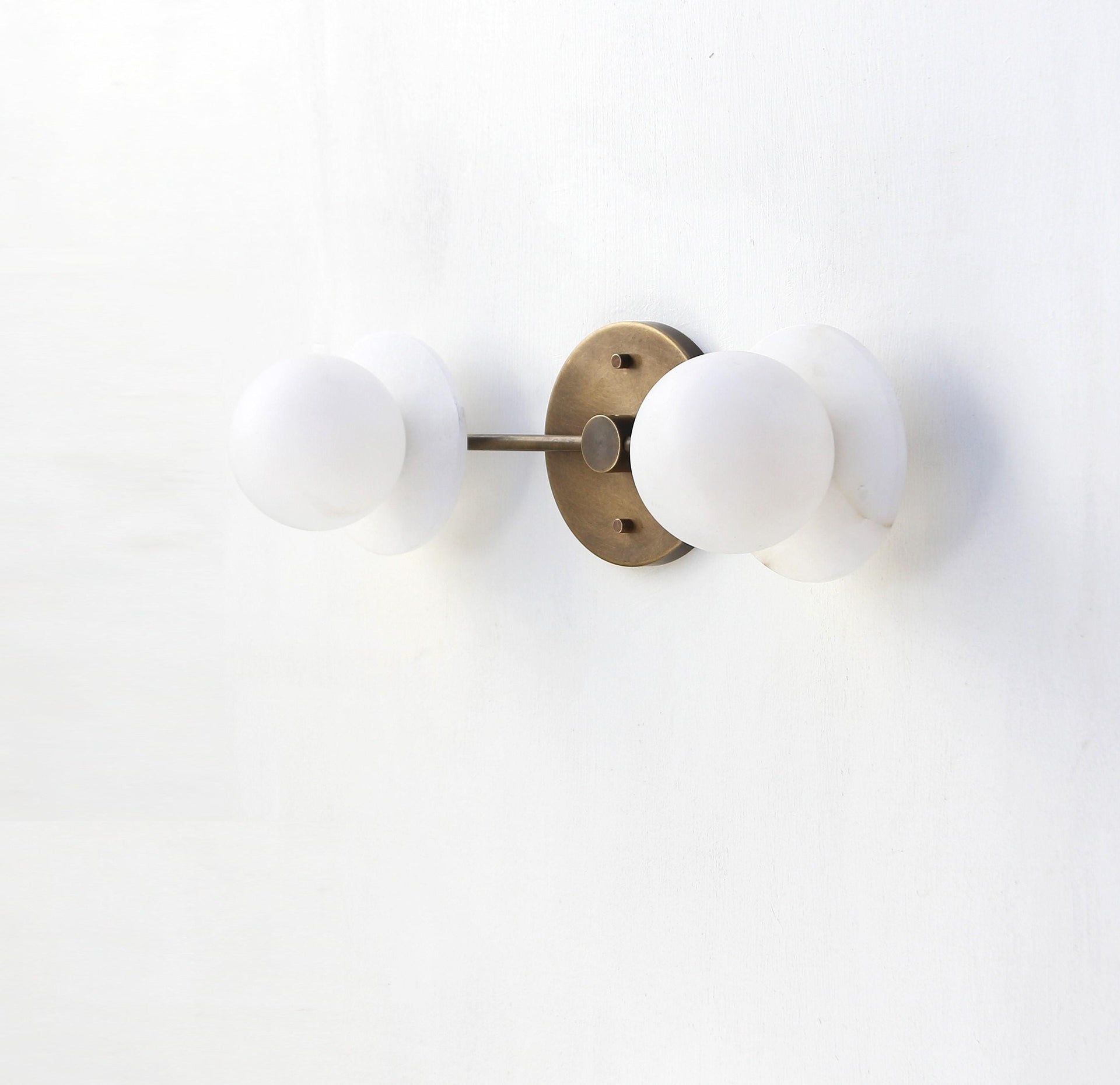 Bathroom Vanity Light, Vanity Light Fixture, Minimal Light Fixture - UL Listed YAG-PPQ-Mo No.0121