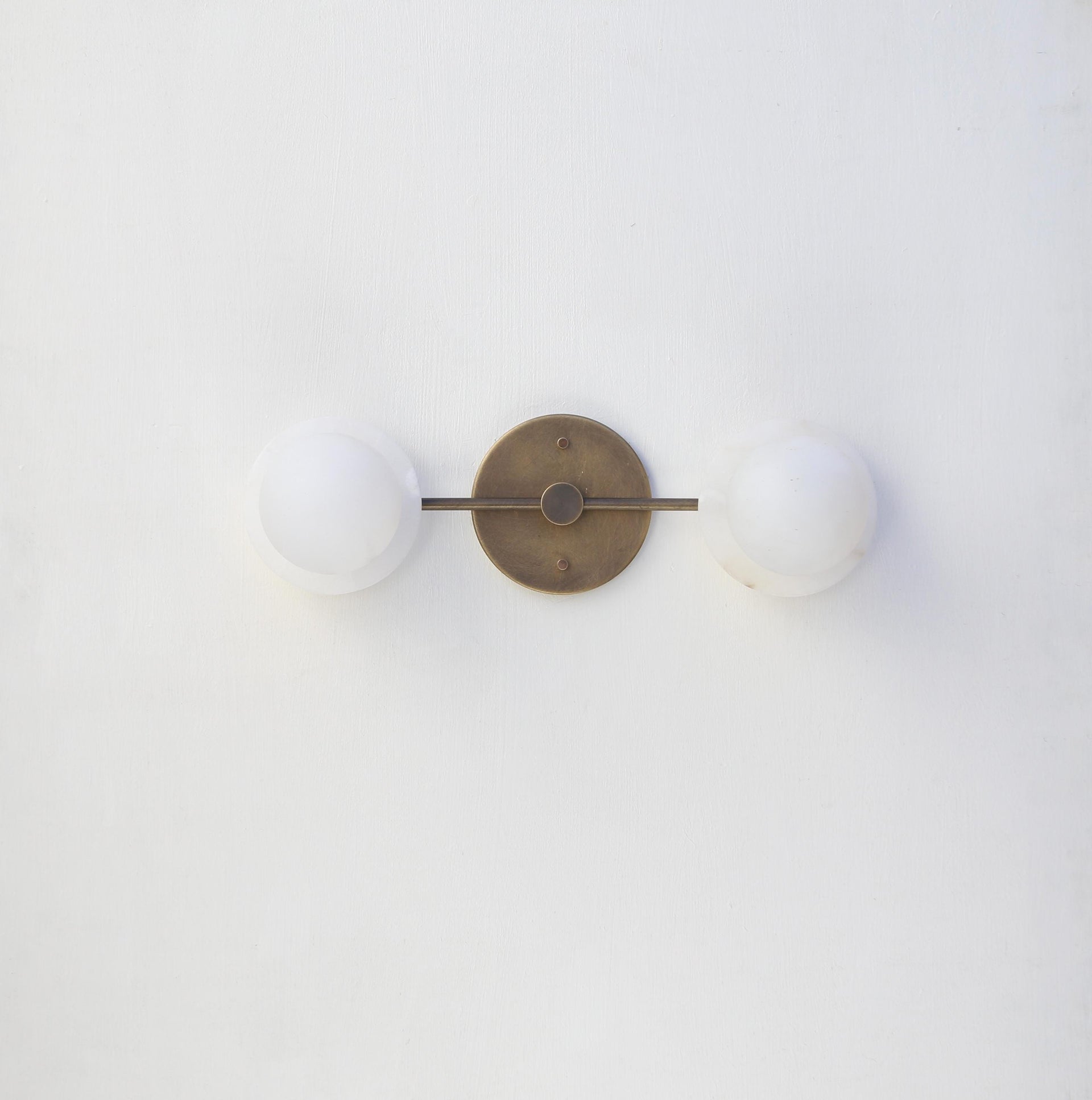 Bathroom Vanity Light, Vanity Light Fixture, Minimal Light Fixture - UL Listed YAG-PPQ-Mo No.0121