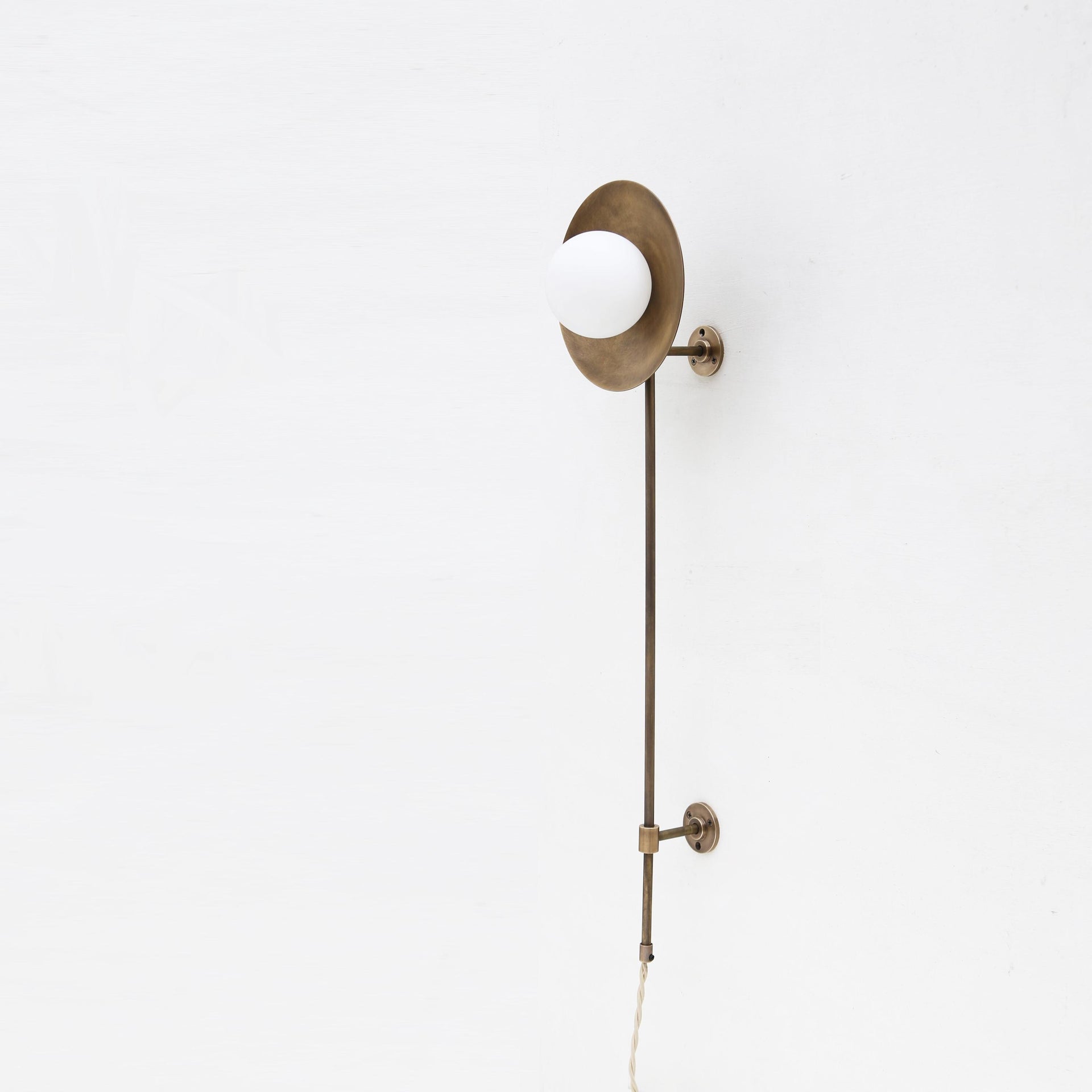 Plug-in Brass Wall Sconce light, Modern brass light, Wall sconce light, Minimal Sconce Light,G-9, UL Listed No.0814