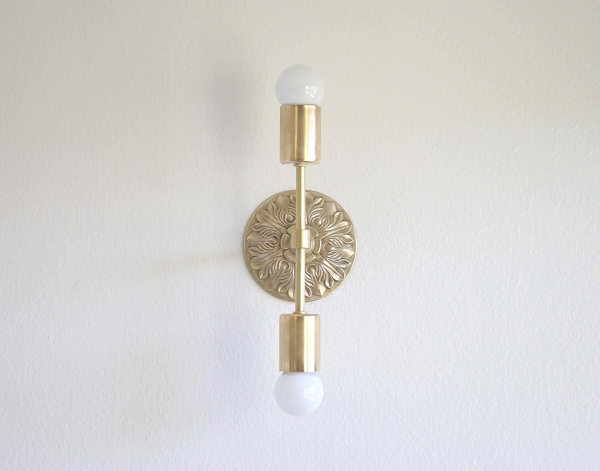 Polished and buffered Solid casting Brass Wall Sconce light /Ceiling Flush Mount light, UL Listed, No.0084