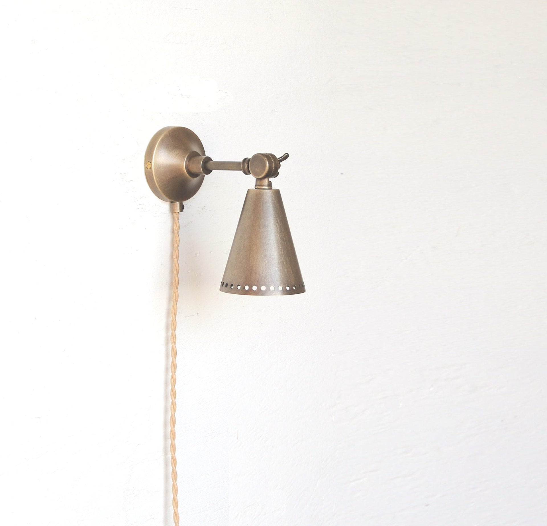 Pug-in Brass Wall Sconce  light, Modern brass light,  Aged  brass finish wall sconce light, Minimal Sconce Light, No.0336