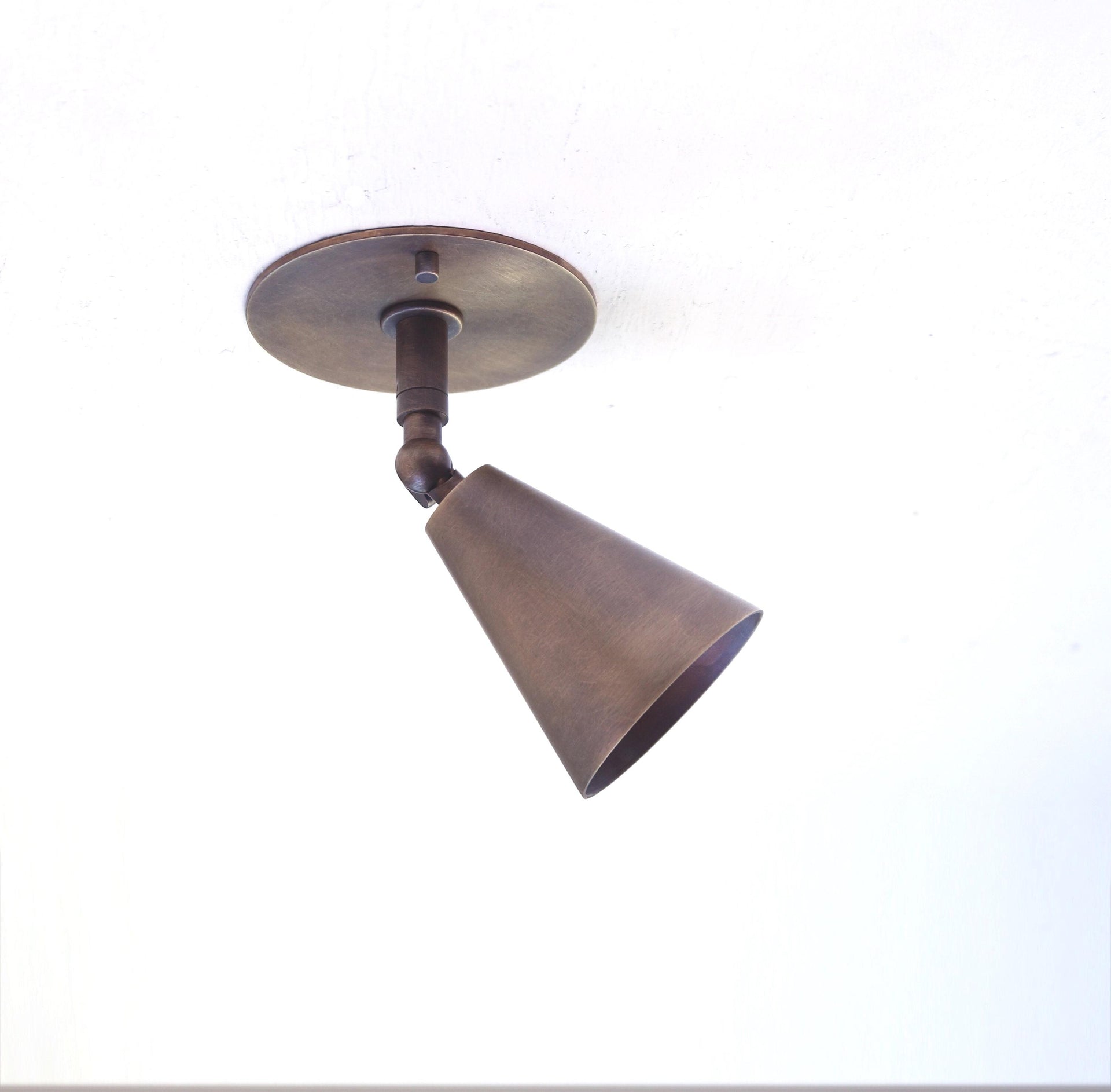 Spotlight, Directional Lighting, Ceiling spot light, Modern light, UL Listed No.0108