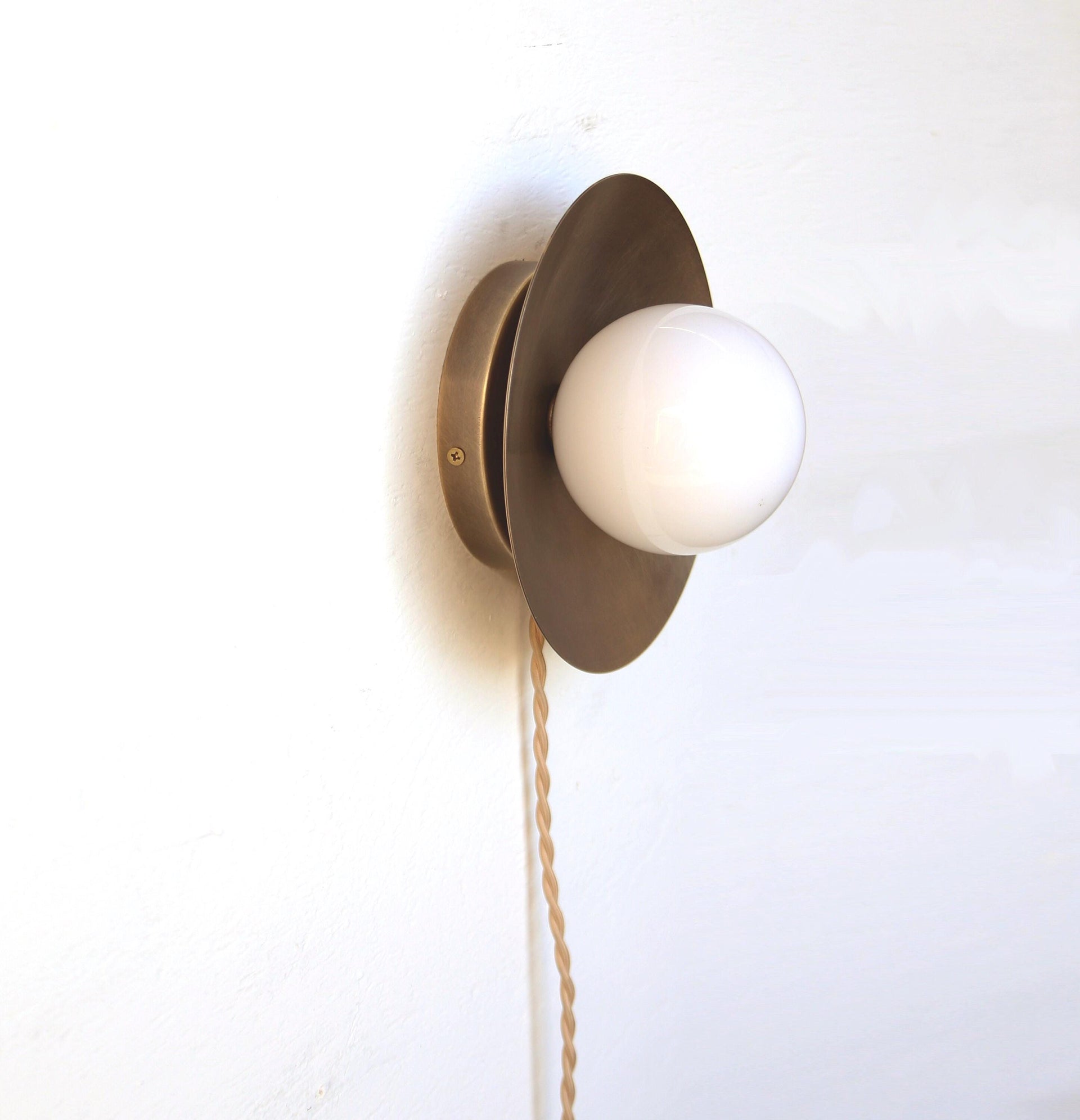 Plug-in Brass Wall Sconce, Solid Brass Wall Sconce Ceiling Flush Mount light, G-9, PPQ4 No.0486