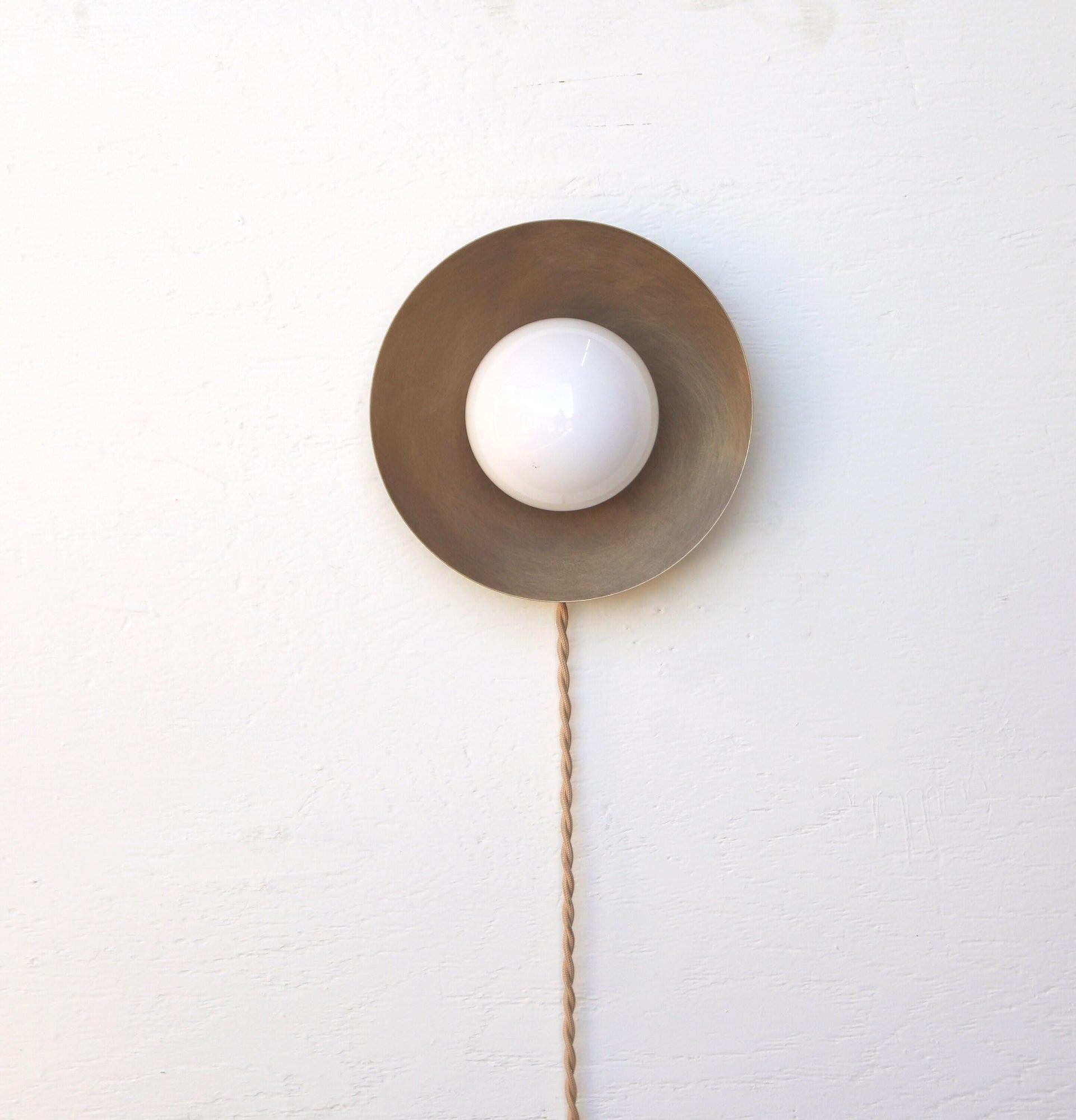 Plug-in Brass Wall Sconce, Solid Brass Wall Sconce Ceiling Flush Mount light, G-9, PPQ4 No.0486
