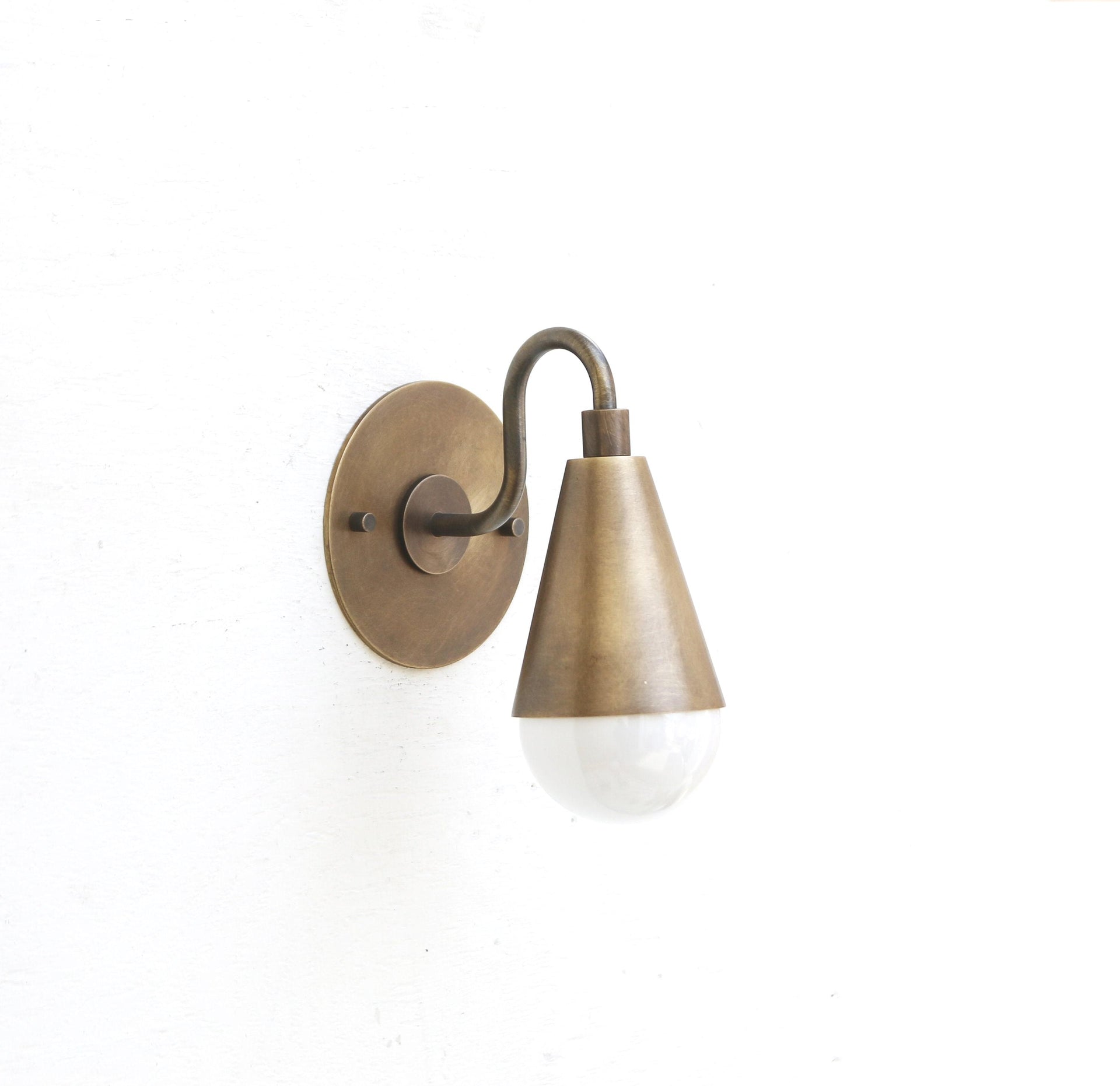 Brass Wall Sconce light with Modern brass light, Mid Century brass wall sconce light, Minimal Sconce Light, UL Listed No.0079