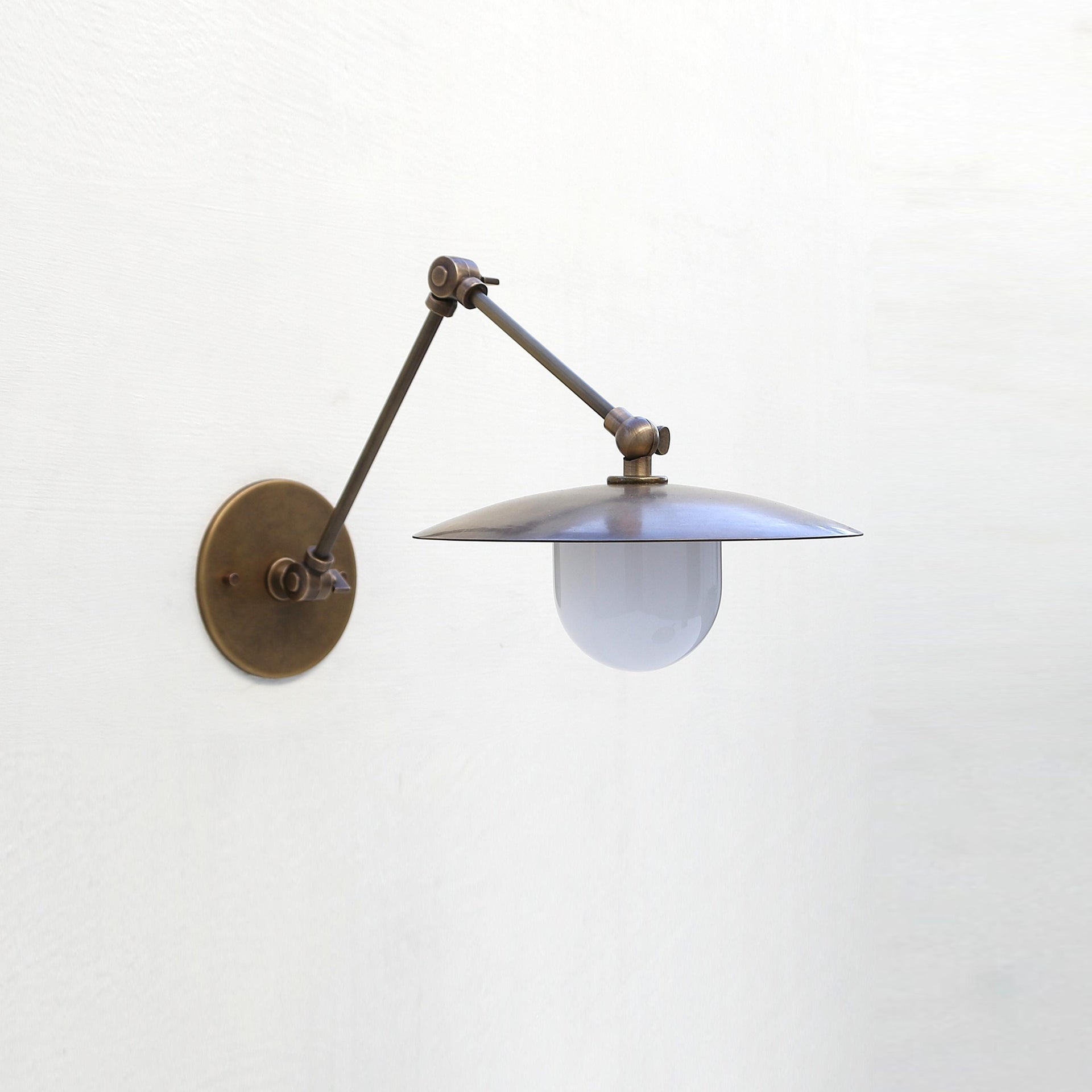 Brass  Adjustable Wall Sconce light, Solid Brass Swivel Wall Sconce light LM2, UL Listed, No.0046