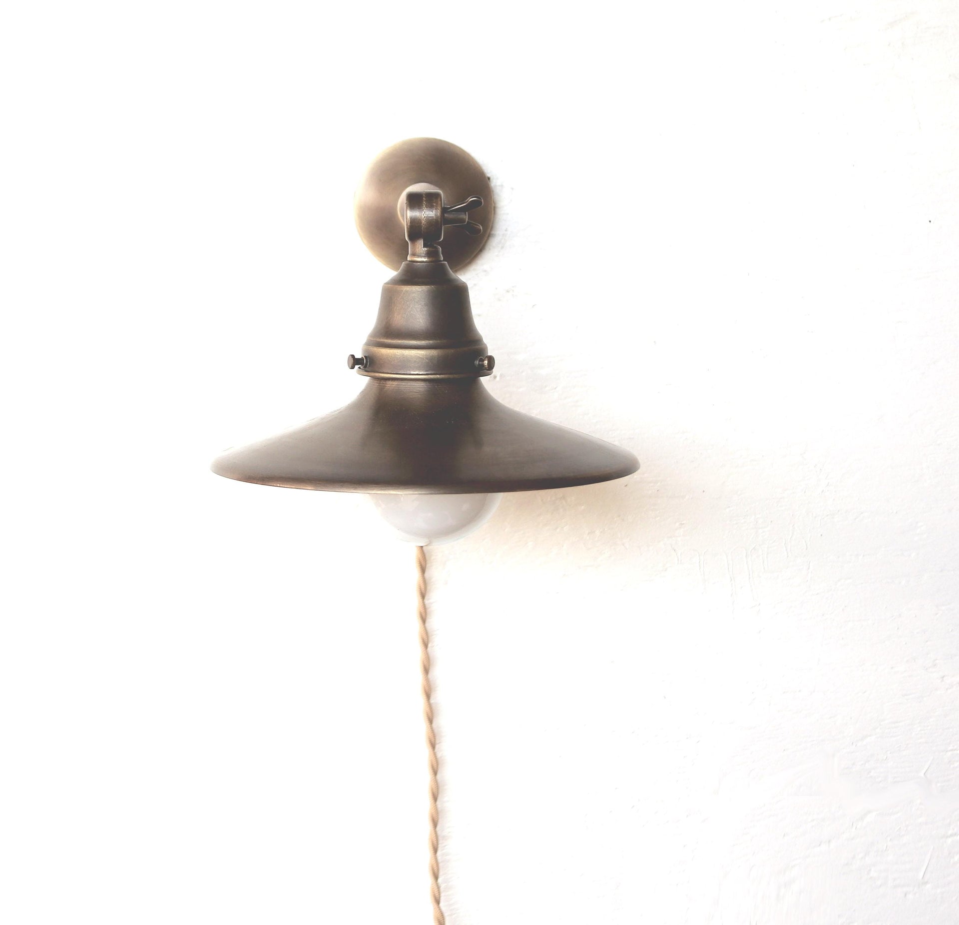 Plug-in Brass Wall Sconce light, Modern brass light, Aged brass finish wall sconce light, Minimal Sconce Light No.0452