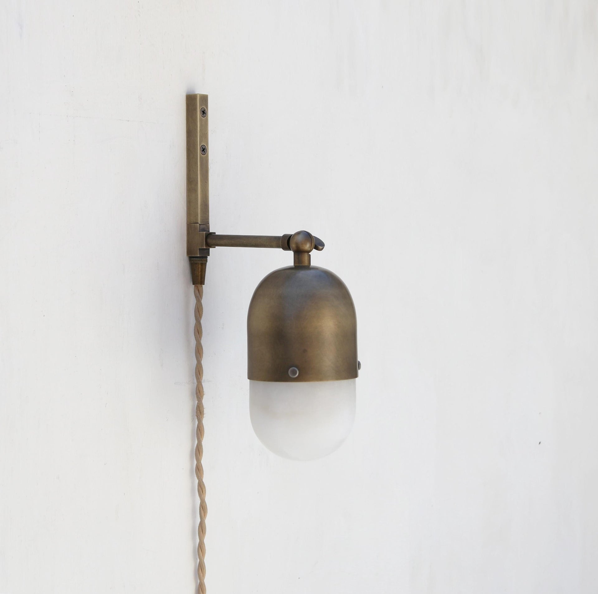 Plug-in wall sconce Light, Wall Sconce Light with alabaster shade, No.0259