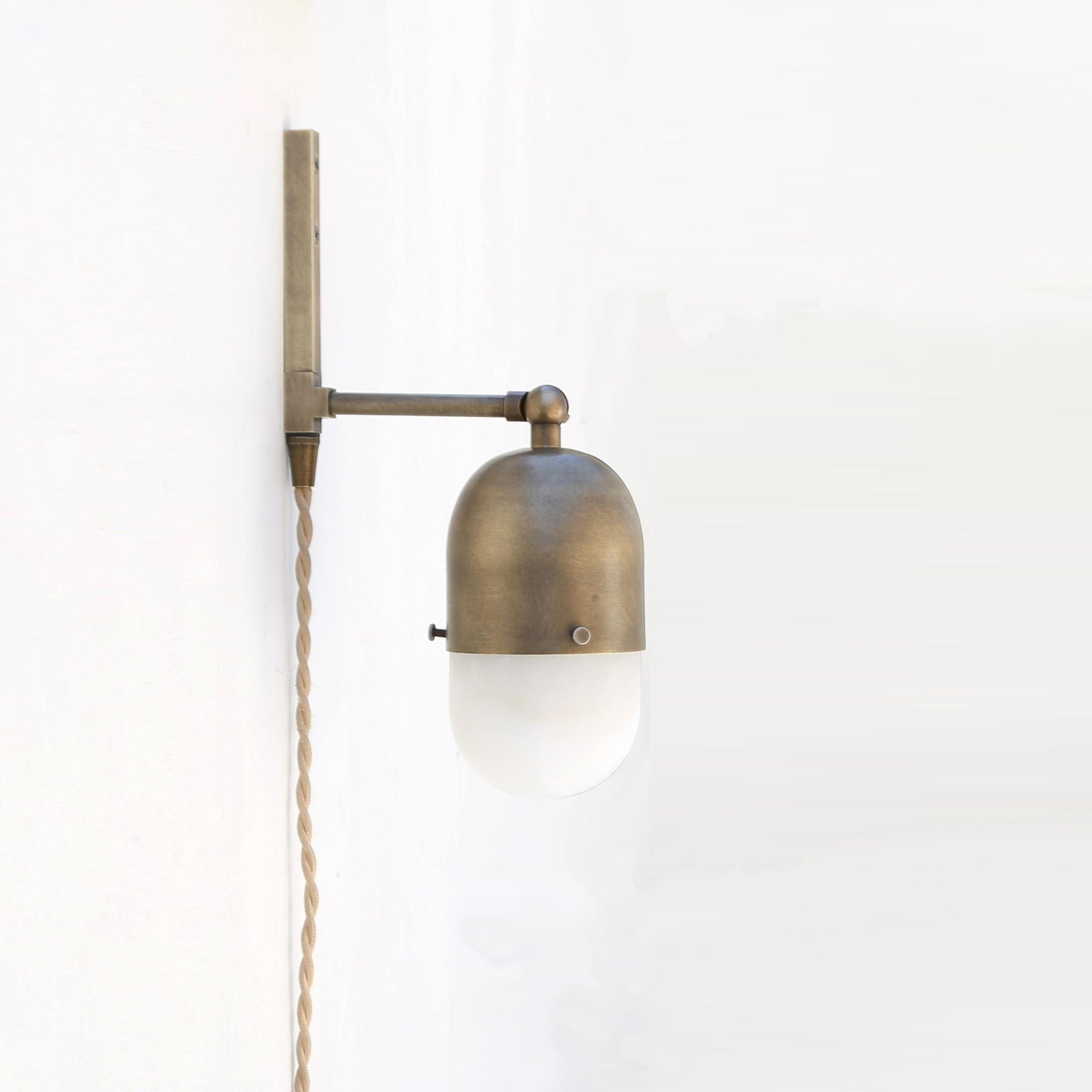Plug-in wall sconce Light, Wall Sconce Light with alabaster shade, No.0259