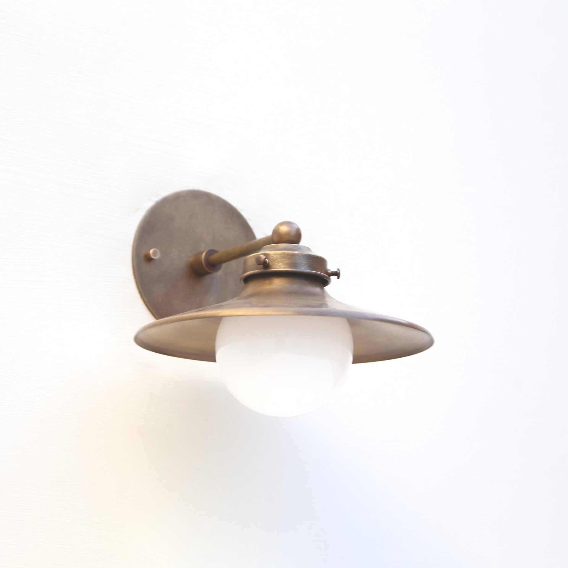 Bathroom Vanity Light, Wall Sconce light with brass shade - Minimal Sconce Light, PPQ-4, UL Listed No.0123
