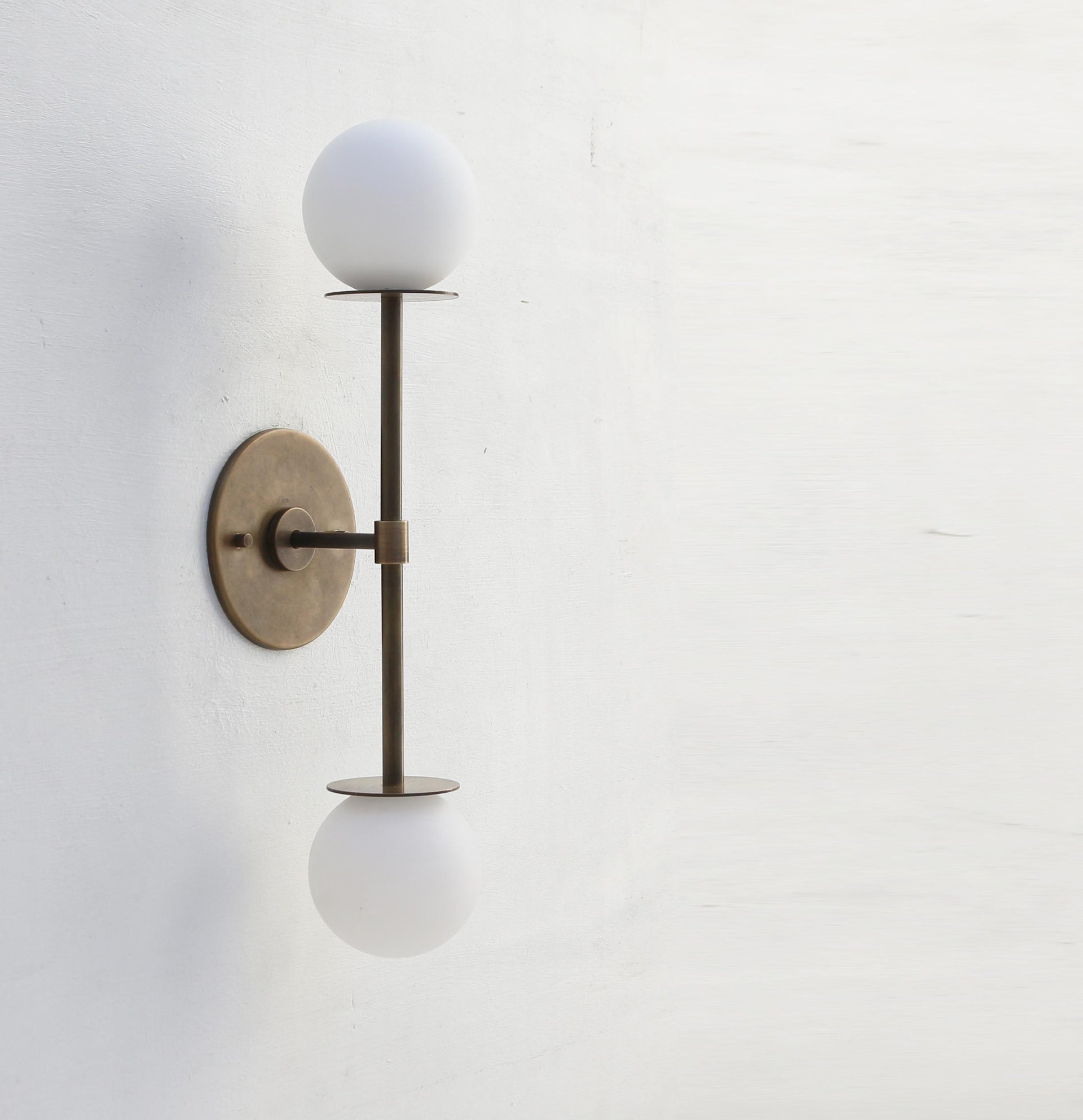 Bathroom Vanity, Vanity Fixture, Mid Century Brass Wall Sconce light, UL Listed YAG-PPQ4 No.7960