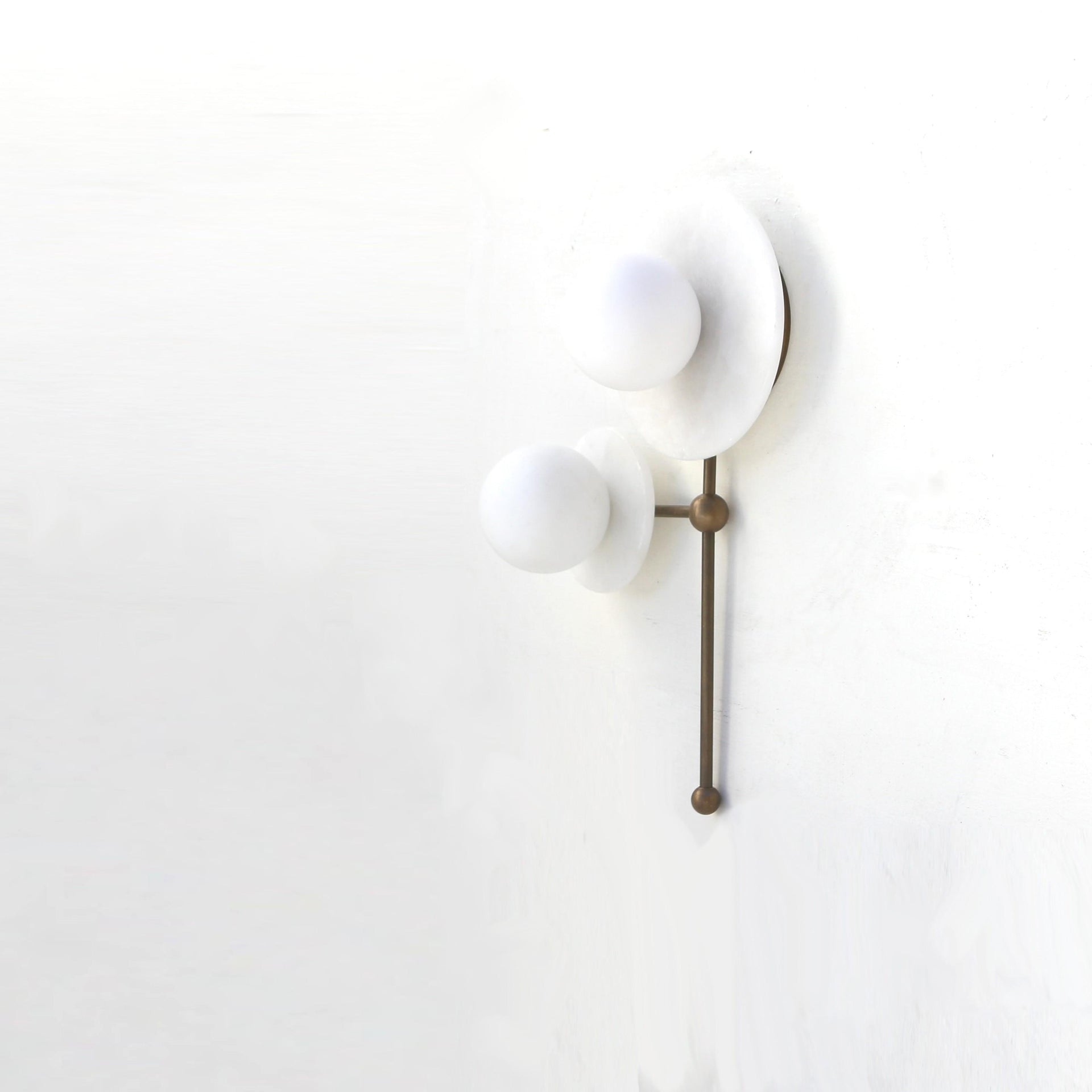 Bathroom Vanity Light, Vanity Light Fixture, Minimal Light Fixture - UL Listed YAG-PPQ-Mo No.1224