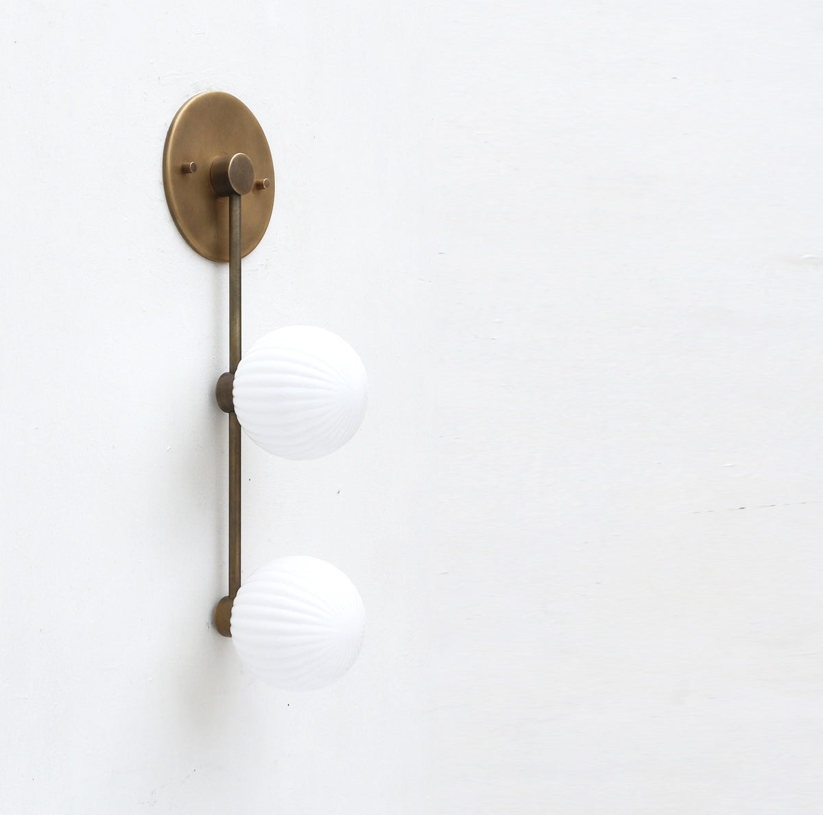 Wall Sconce light, Modern brass light, Bathroom vanity Light, Minimal Sconce Light PPQ4, UL Listed. No.C8009