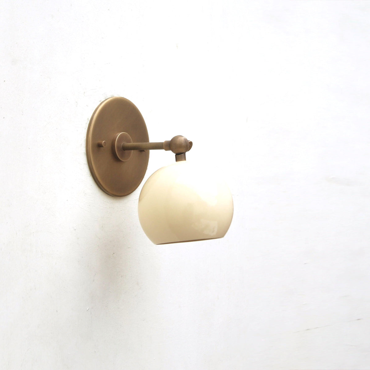 Wall Sconce Light, Wall Sconce Light With Glass Shade，UL Listed, No.1021